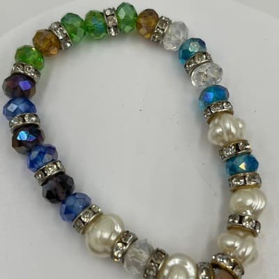 Vintage Beaded Bracelet Red Heart Charm Faux Pearl Crystal Rhinestone Accent - Thumbnail 2