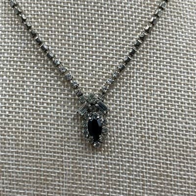 VTG Black & Clear Rhinestone Jewelry Set Necklace Bracelet Earrings Silver Tone - Thumbnail 4