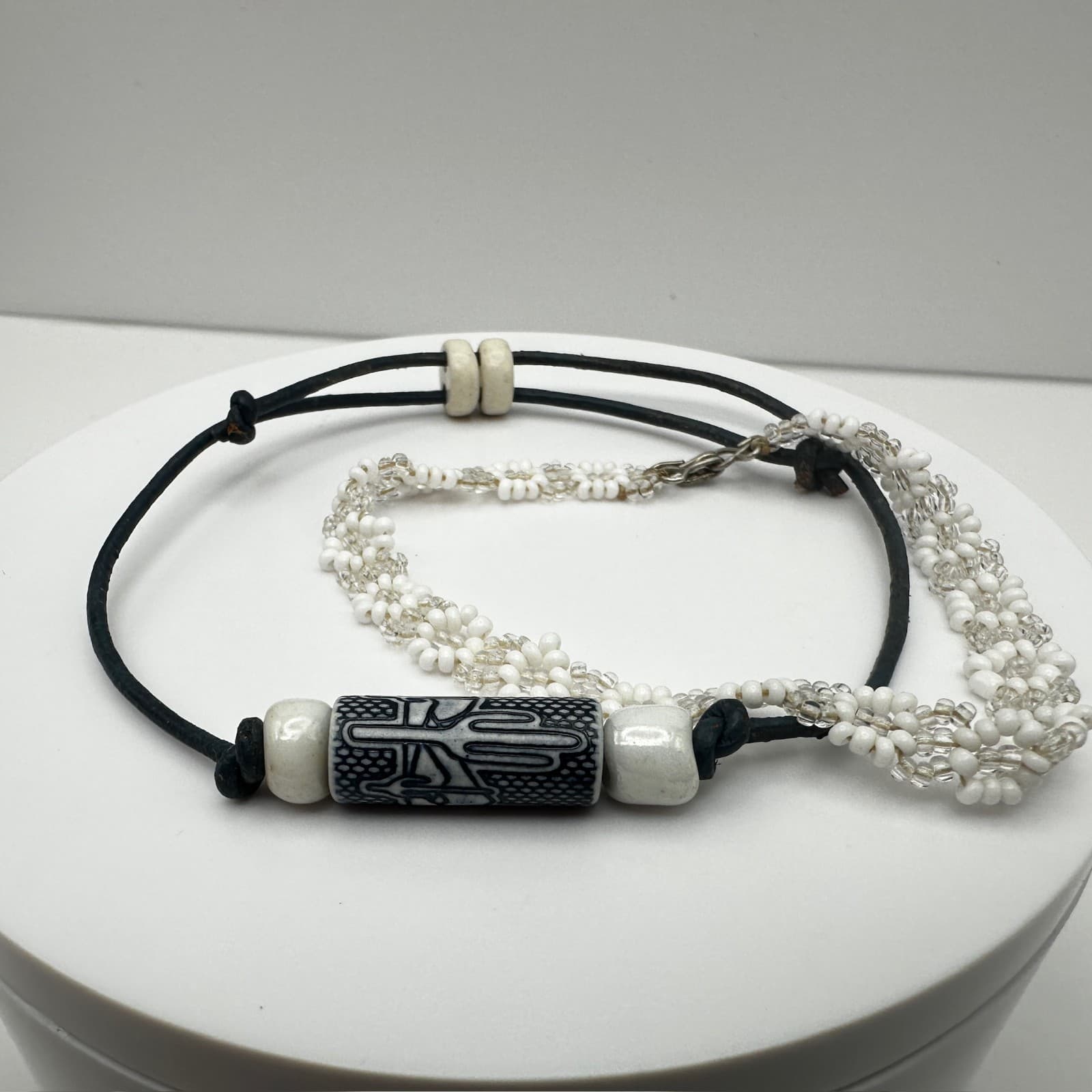 Vintage 90s Black Cord Tribal Ceramic Bead & White Daisy Chain Bracelets Jewelry - Thumbnail 2