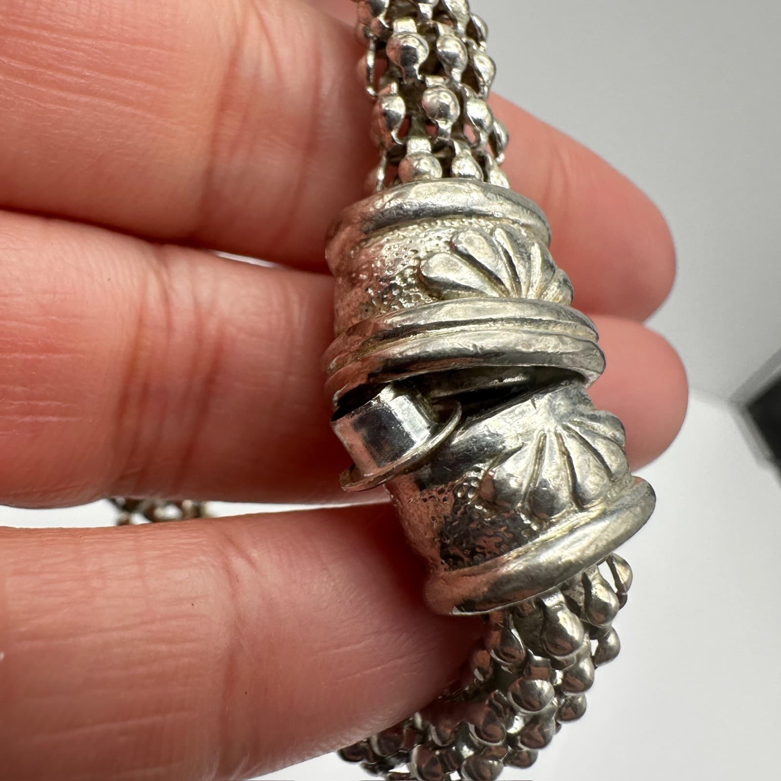 Vintage 80s Silver Beaded Multi-Strand Bracelet Ornate Floral Clasp jewelry - Thumbnail 9