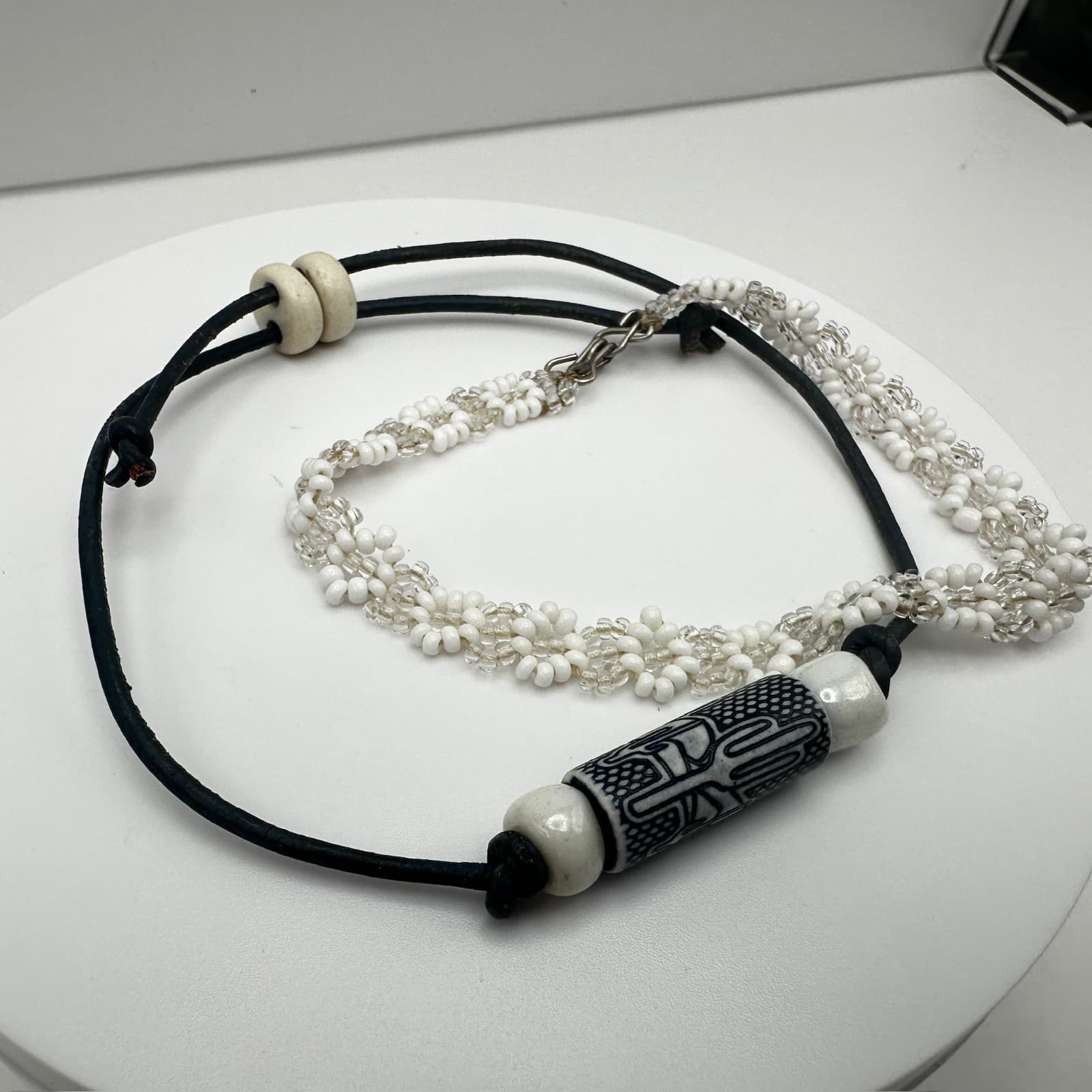 Vintage 90s Black Cord Tribal Ceramic Bead & White Daisy Chain Bracelets Jewelry - Thumbnail 3