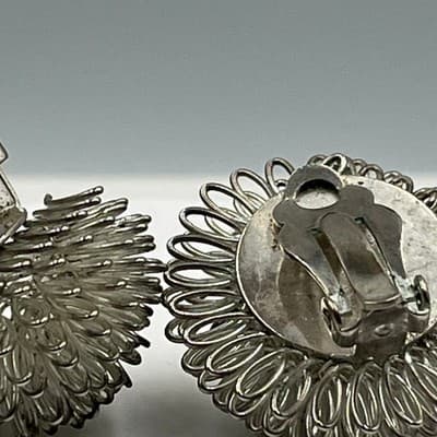 Vintage Silver Tone Wire Loop Pom Pom Floral Burst Clip-On Earrings Mid Century - Thumbnail 5
