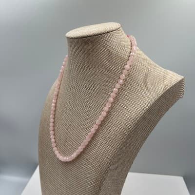 Vintage Pale Pink Faceted Bead Necklace Classic Glass Rose Quartz Style 20" - Thumbnail 5