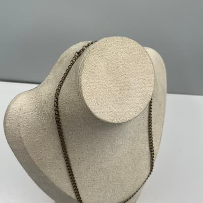 Vintage Gold Tone Metal Curb Chain Necklace Classic Minimalist Layering Unisex - Thumbnail 5