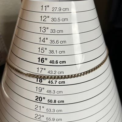 Vintage Gold Tone Metal Curb Chain Necklace Classic Minimalist Layering Unisex - Thumbnail 7