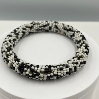 Vintage Handmade Black White Beaded Bangle Bracelet Tribal Seed Bead Statement - Thumbnail 2