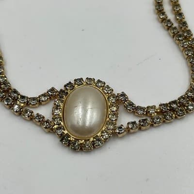 Vintage Gold Tone Rhinestone Tennis Bracelet Faux Pearl Center Double Strand - Thumbnail 3