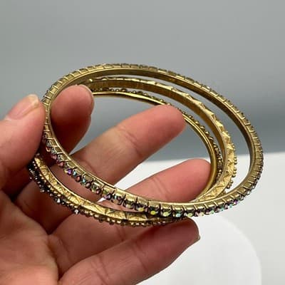 Vintage Gold Tone Rhinestone Bangle Bracelet Set Textured Stackable Bracelets - Thumbnail 5