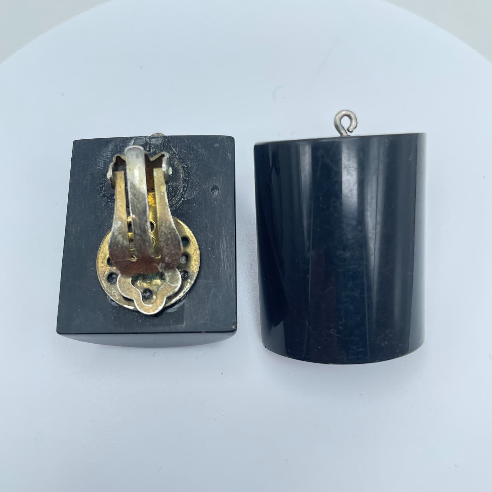 Vintage Y2K Black Resin Clip-On Classic Earrings Women's Jewelry - Thumbnail 8
