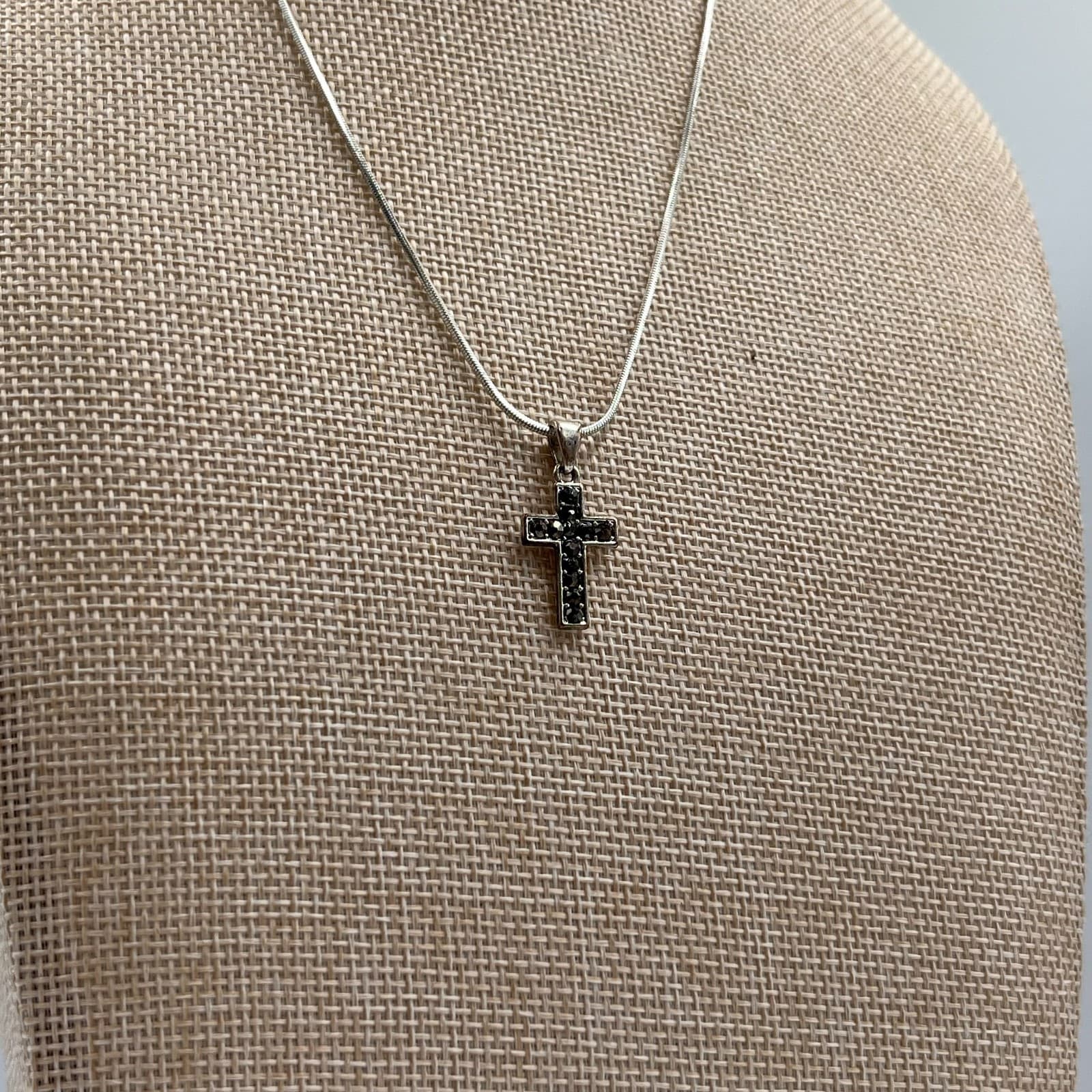 Vintage Silver Tone Marcasite Cross Pendant Necklace Italy Snake Chain - Thumbnail 7