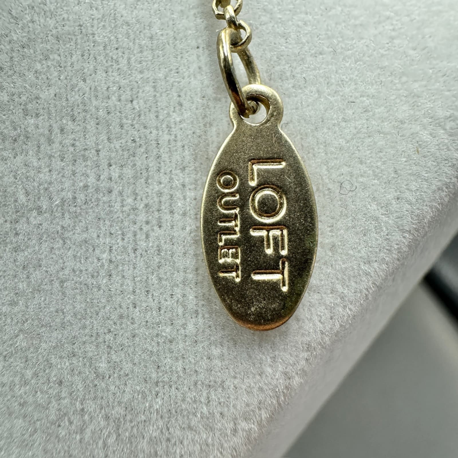 LOFT Outlet Gold Chain Necklace Resin Tortoise-Style Circle Pendant Boho Minimal - Thumbnail 9