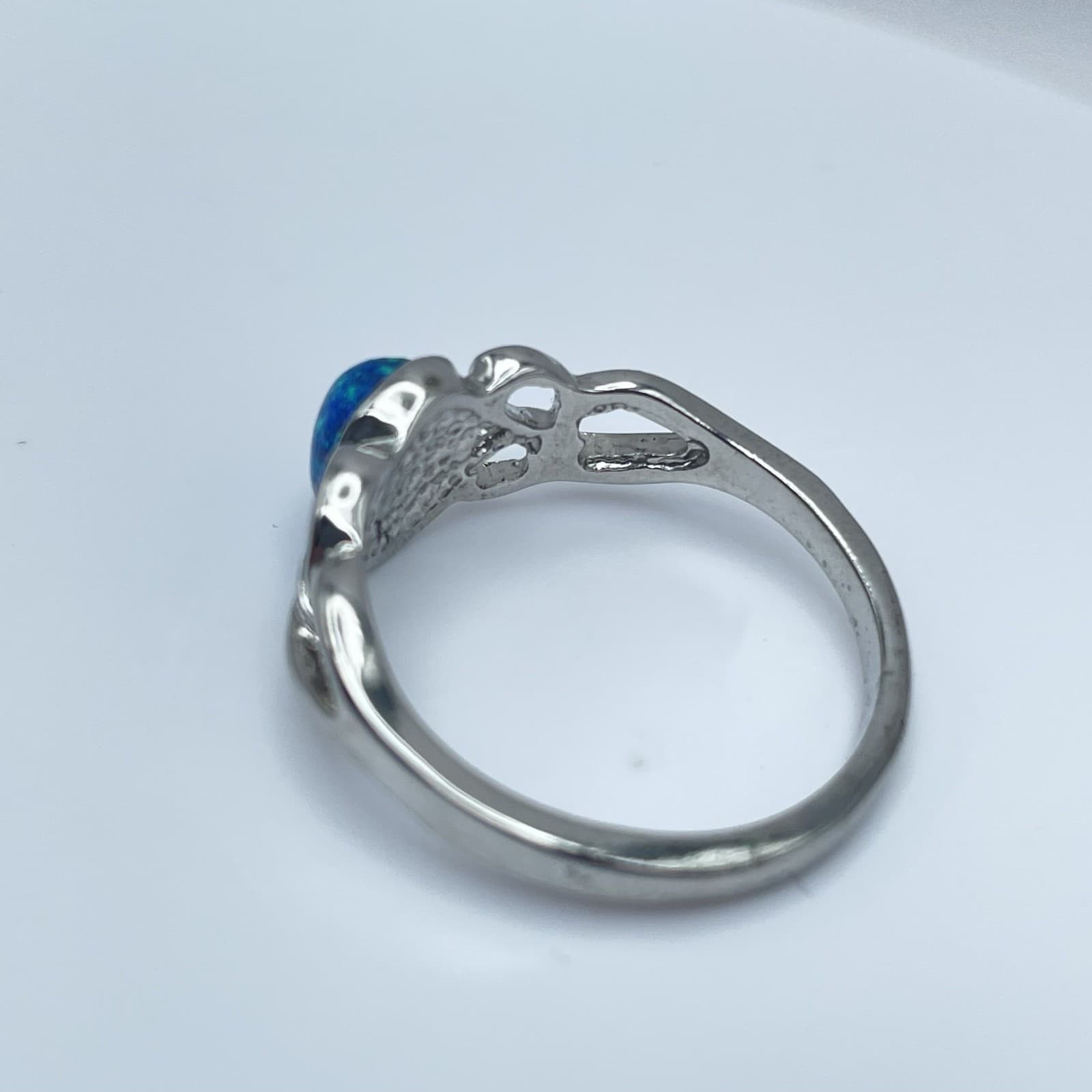 Vintage 90s Silver Tone Blue Opal Ring Created Filigree Anniversary Gift Size 9 - Thumbnail 5