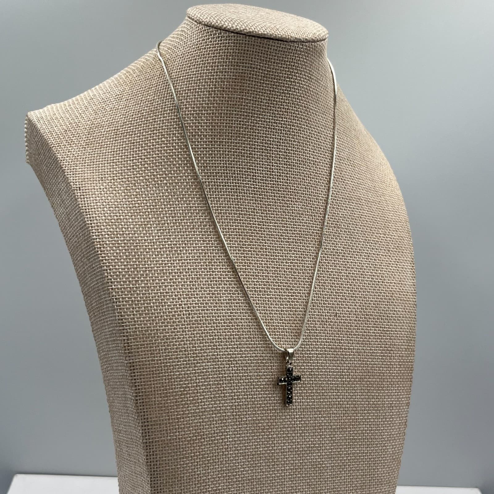 Vintage Silver Tone Marcasite Cross Pendant Necklace Italy Snake Chain - Thumbnail 6