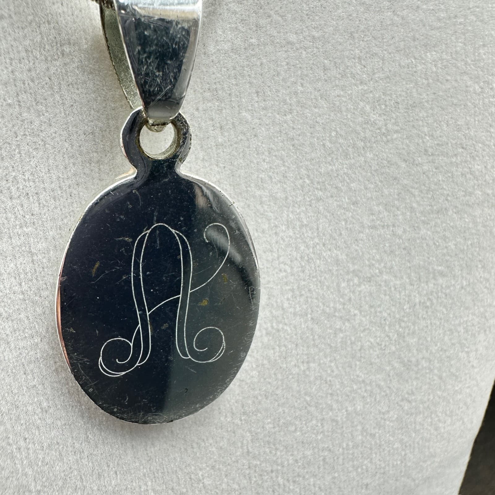 MSC Silver Oval Pendant Necklace Etched Initial “A” Minimal Classic Style - Thumbnail 10