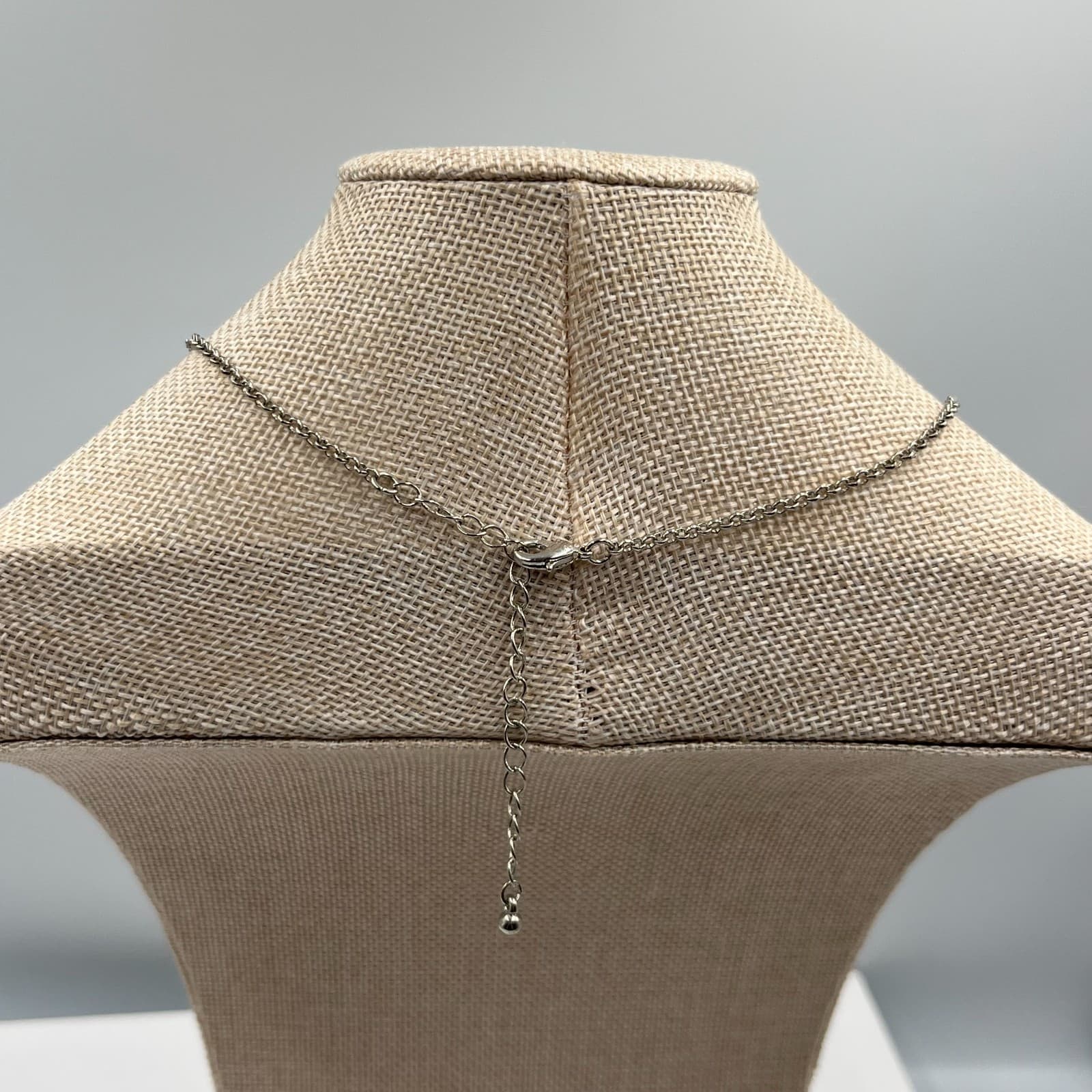 Vintage 90s 80s Silver Tone Filigree Oval Pendant Necklace Ornate Lace Boho 18" - Thumbnail 7