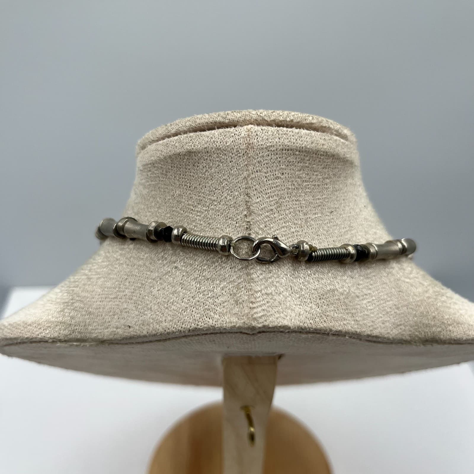 Vintage 90s Silver Tone Tube Bead Lobster Necklace Black Faceted Glass Choker - Thumbnail 6