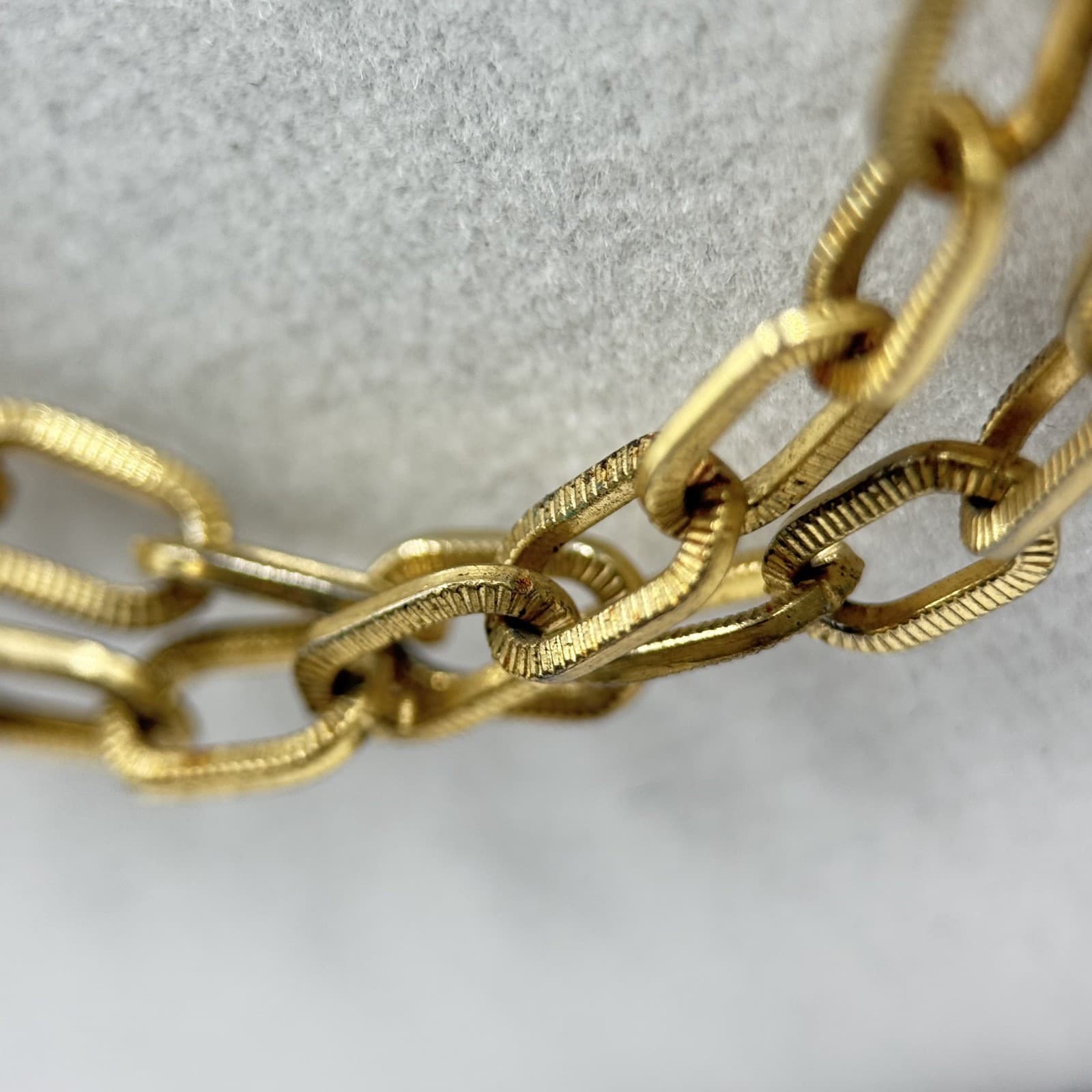Vintage Gold Tone Elongated Link Chain Necklace Triple Strand Minimalist - Thumbnail 10