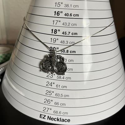 Vintage Silver Tone Ornate Floral Metal Filigree Plastic Pendant Necklace Boho - Thumbnail 8