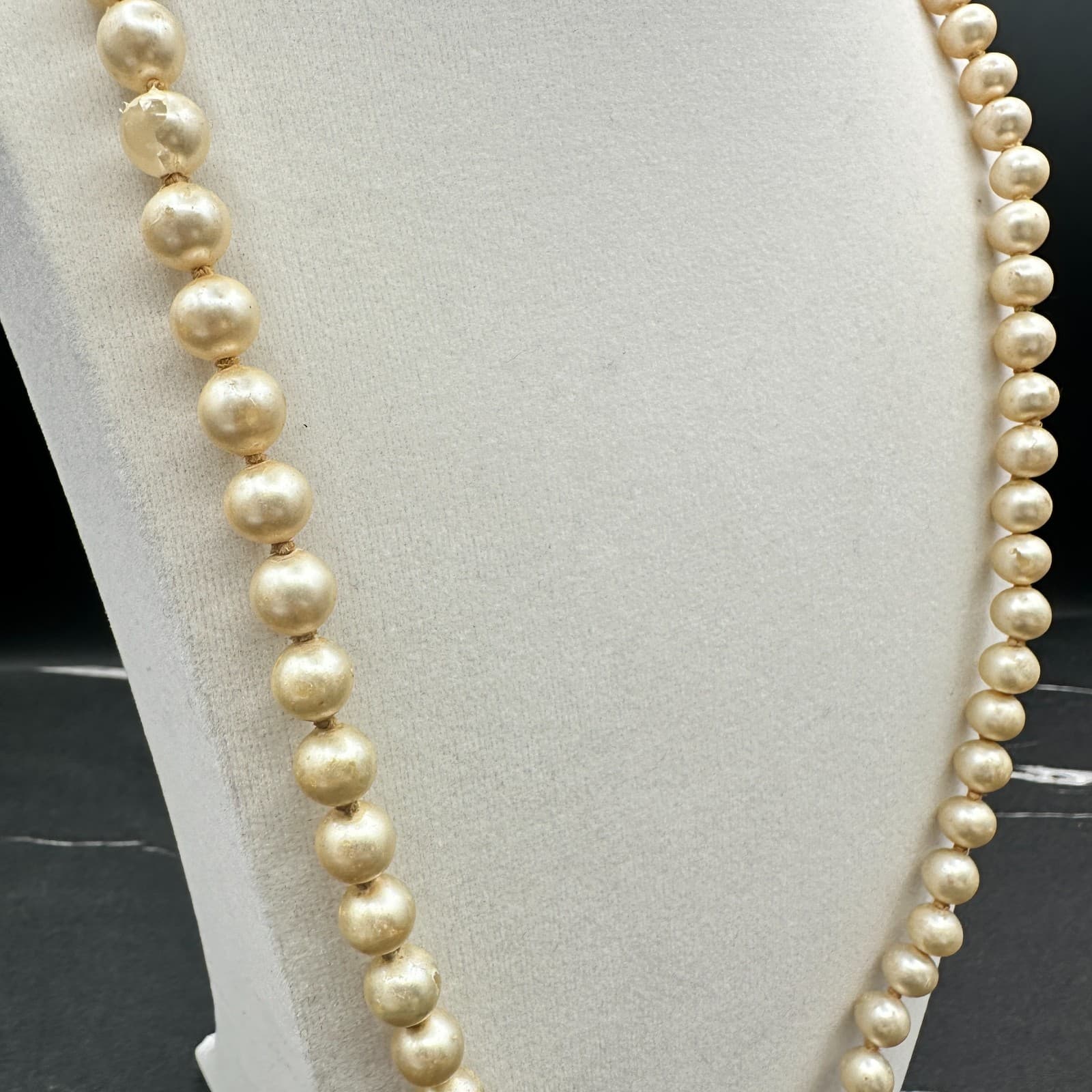 Vintage Faux Pearl Choker Necklace Single Strand Knotted Graduated Cream Classic - Thumbnail 5