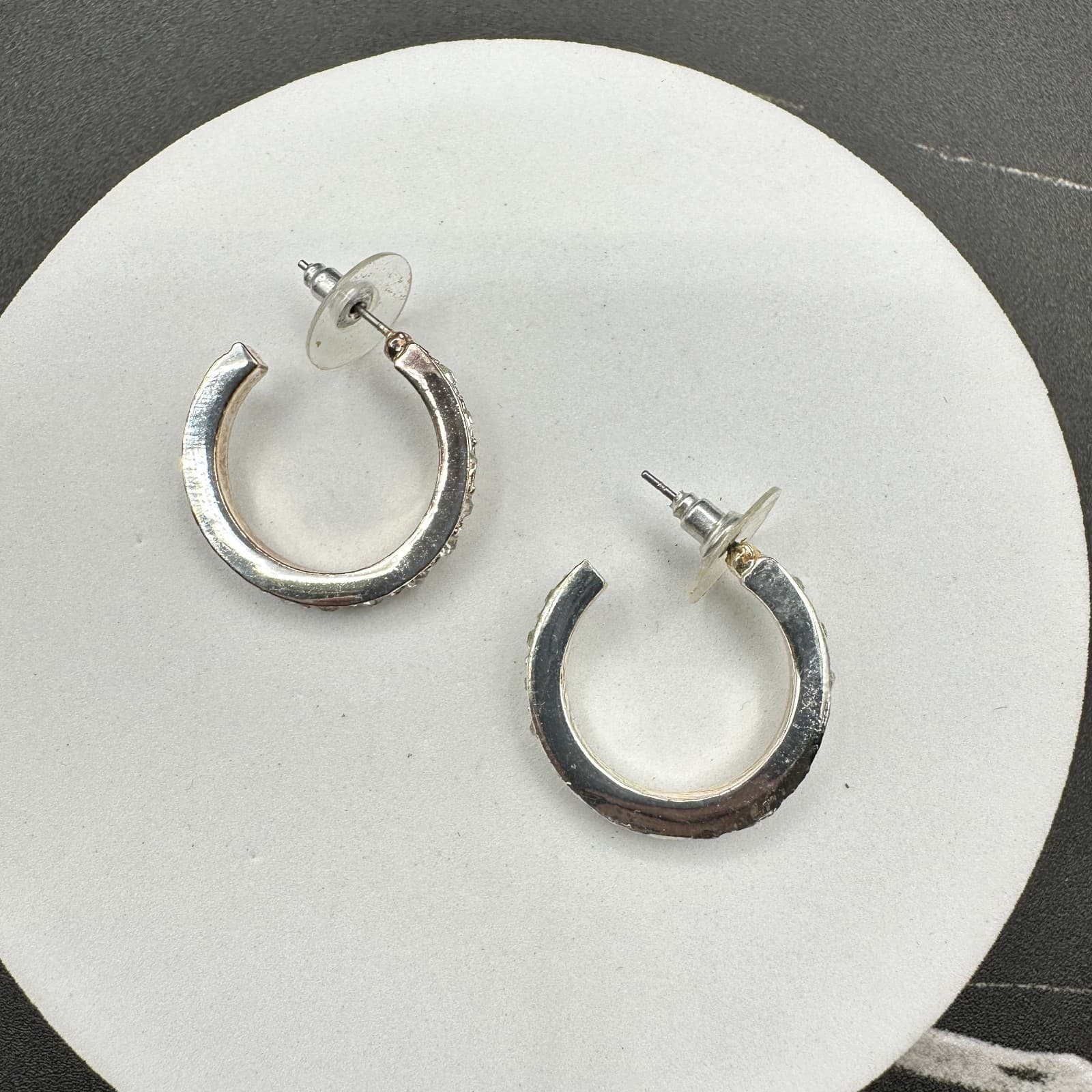 Vintage Rhinestone Crystal Hoop Earrings Silver Tone Classic Round Post Style - Thumbnail 9