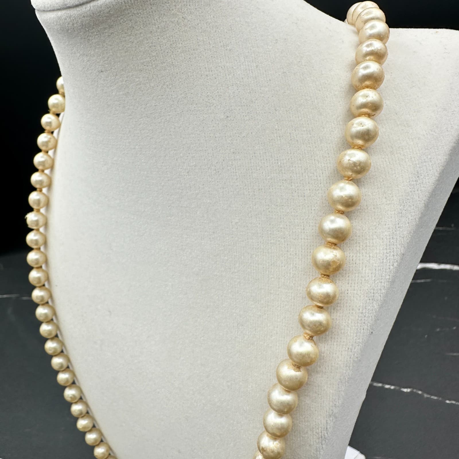Vintage Faux Pearl Choker Necklace Single Strand Knotted Graduated Cream Classic - Thumbnail 8