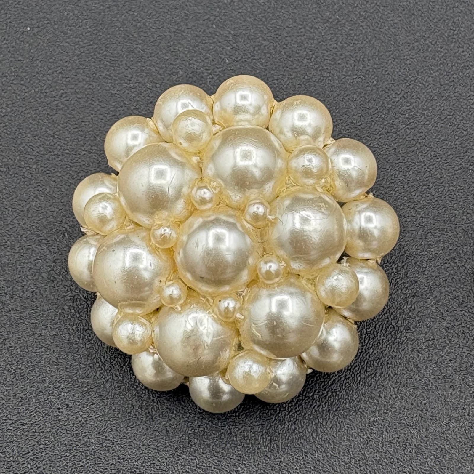 Vintage Faux Pearl Cluster Round Domed Clip On Earrings Beaded Jewelry Chunky - Thumbnail 3