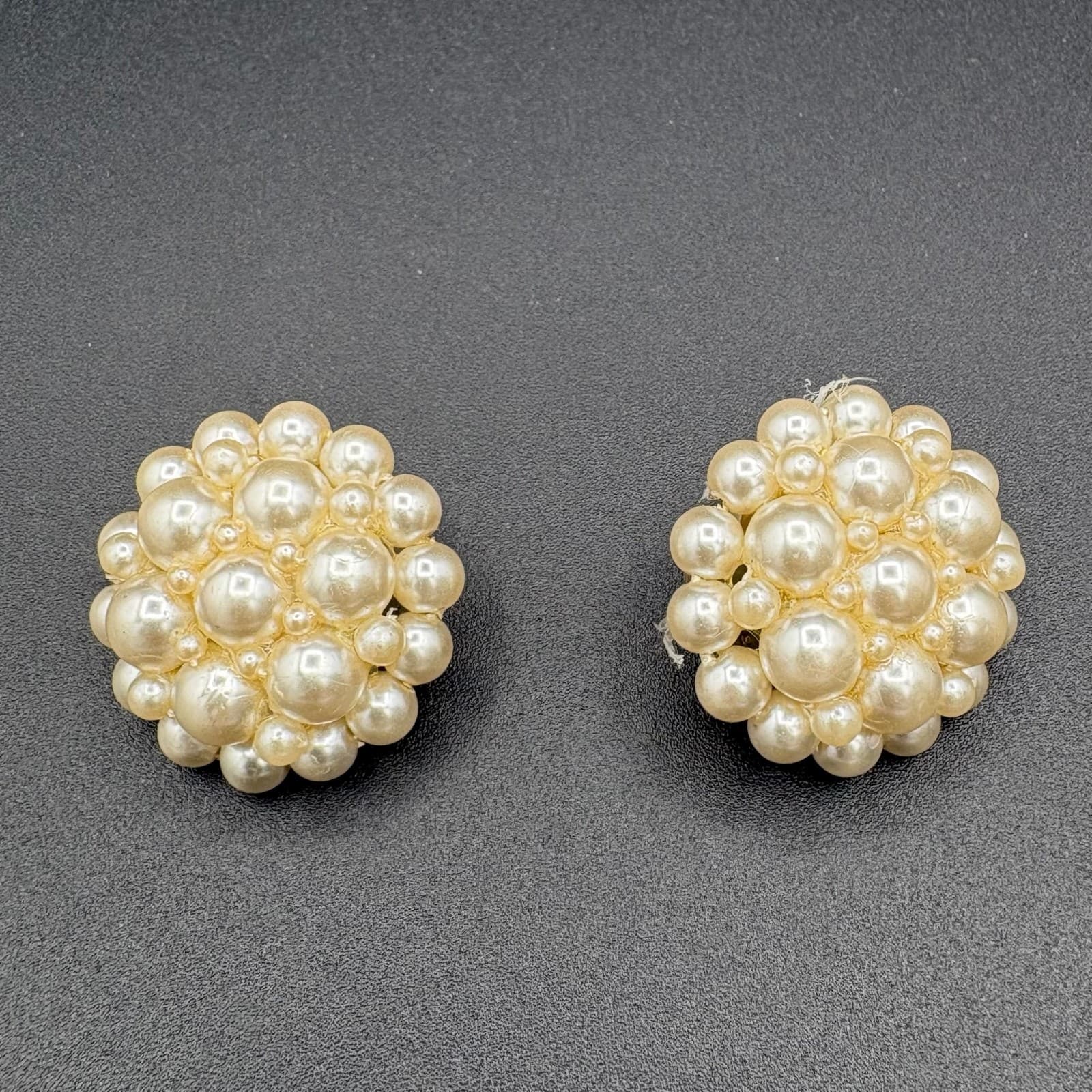 Vintage Faux Pearl Cluster Round Domed Clip On Earrings Beaded Jewelry Chunky - Thumbnail 2