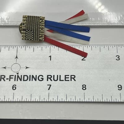 USA Figure Skating Pin Lot Olympic Patriotic God Bless America Ribbon Lapel Pins - Thumbnail 9