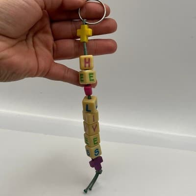 Vintage He Lives Christian Keychain Religious Faith Beaded Charm Cross Pendant - Thumbnail 6