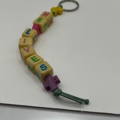 Vintage He Lives Christian Keychain Religious Faith Beaded Charm Cross Pendant - Thumbnail 4