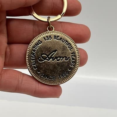 Vintage Avon 135th Anniversary Keychain CPC House Logo Gold Tone Sign of Quality - Thumbnail 6