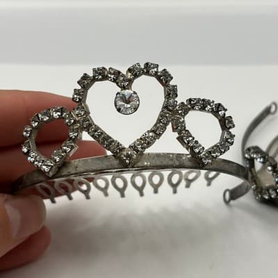 Vintage Silver Tone Hair Combs Rhinestone Heart Tiara Bridal Wedding Set of 2 - Thumbnail 5