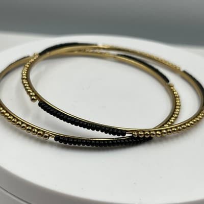 Vintage Set of 2 Gold Tone Bangle Bracelets Black Seed Bead & Gold Ball Detail - Thumbnail 3