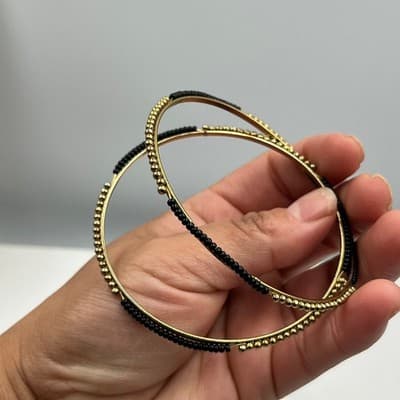Vintage Set of 2 Gold Tone Bangle Bracelets Black Seed Bead & Gold Ball Detail - Thumbnail 7