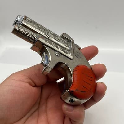 Vintage Style Miniature Derringer Pistol Lighter Novelty Silver Tone Red Grip - Thumbnail 8