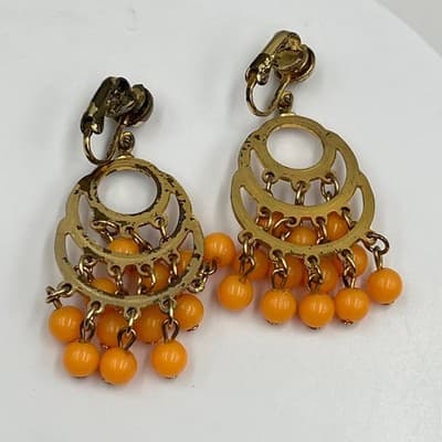 Vintage Gold Tone Clip On Dangle Chandelier Earrings Orange Beaded Triple Tier - Thumbnail 6