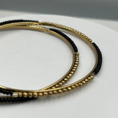 Vintage Set of 2 Gold Tone Bangle Bracelets Black Seed Bead & Gold Ball Detail - Thumbnail 4