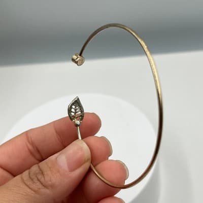 Vintage Gold Tone Open Cuff Bangle Bracelet Rhinestone Pave Leaf & Round Crystal - Thumbnail 5