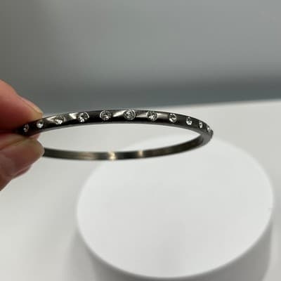 Vintage Gunmetal Tone Bangle Bracelet Rhinestone Accents Grey Sparkle Stackable - Thumbnail 4