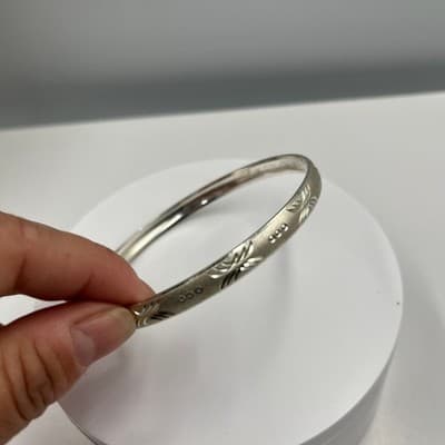 Vintage Silver Tone Bangle Bracelet Etched Floral Pattern Boho Stackable Gift - Thumbnail 3