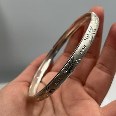 Vintage Silver Tone Bangle Bracelet Etched Floral Pattern Boho Stackable Gift - Thumbnail 5
