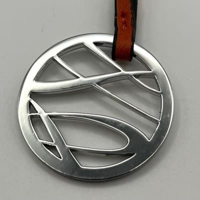 Vintage Silver Tone Cutout Abstract Circle Pendant Necklace Orange Leather Cord - Thumbnail 3
