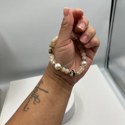 Vintage Neutral Beaded Stretch Bracelet Faux Pearl Gold Tone Mixed Beads Boho - Thumbnail 5