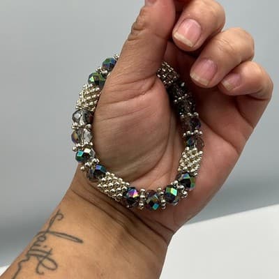 Vintage Iridescent Crystal Beaded Bracelet Silver Tone 7 Inch Aurora Borealis AB - Thumbnail 6