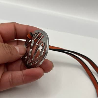 Vintage Silver Tone Cutout Abstract Circle Pendant Necklace Orange Leather Cord - Thumbnail 6