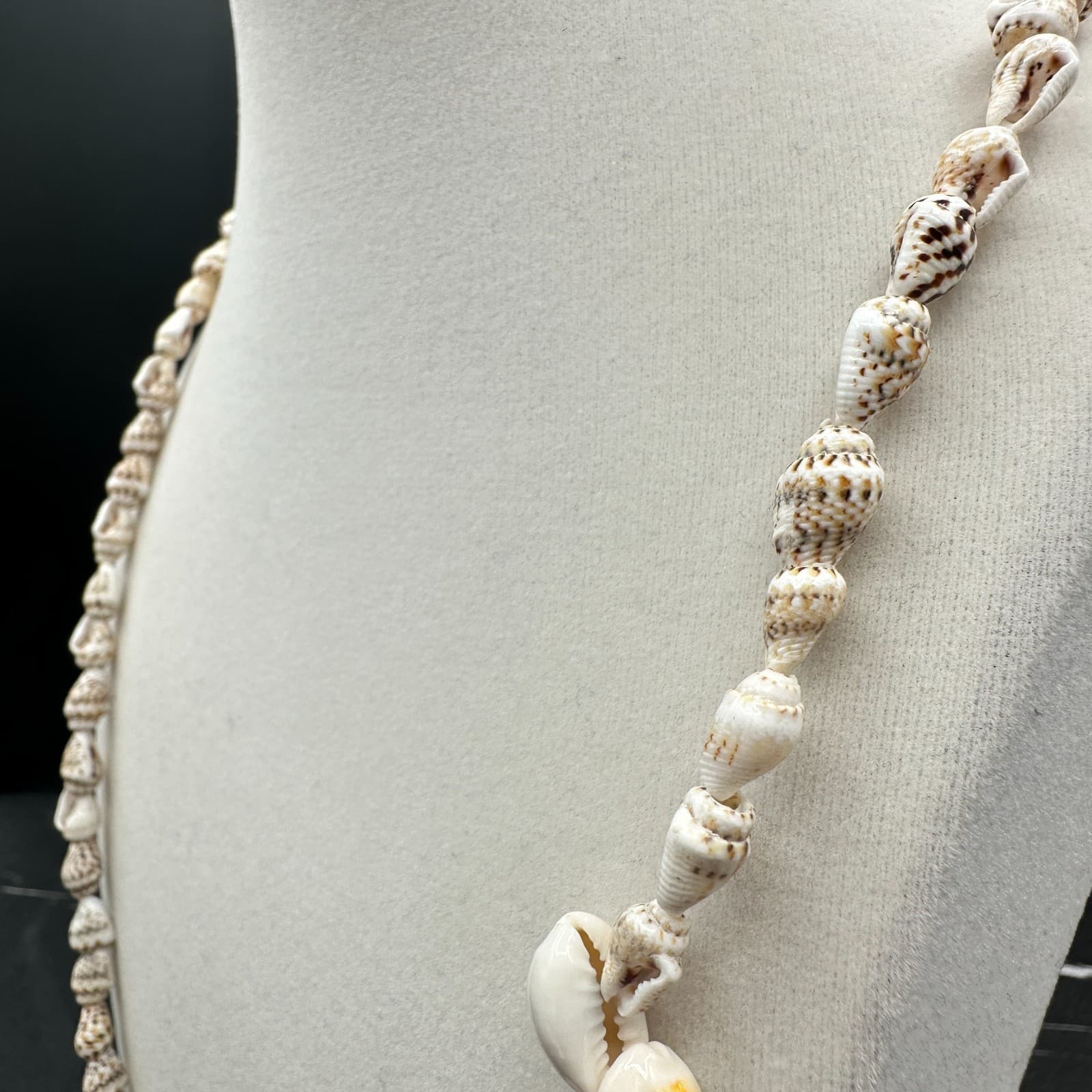 VTG Natural Cone Shell Necklace Short Choker White Beach Coastal Boho Jewelry - Thumbnail 8