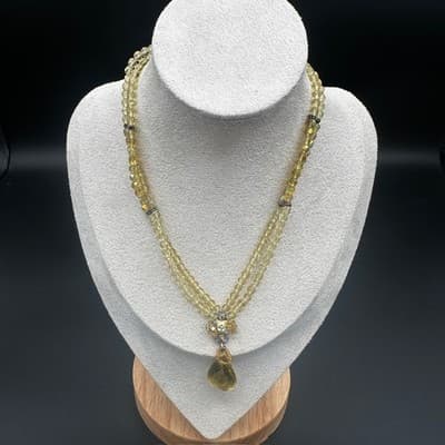 Vintage Yellow Faceted Crystal Beaded Necklace with Teardrop Pendant 16'' - Thumbnail 3