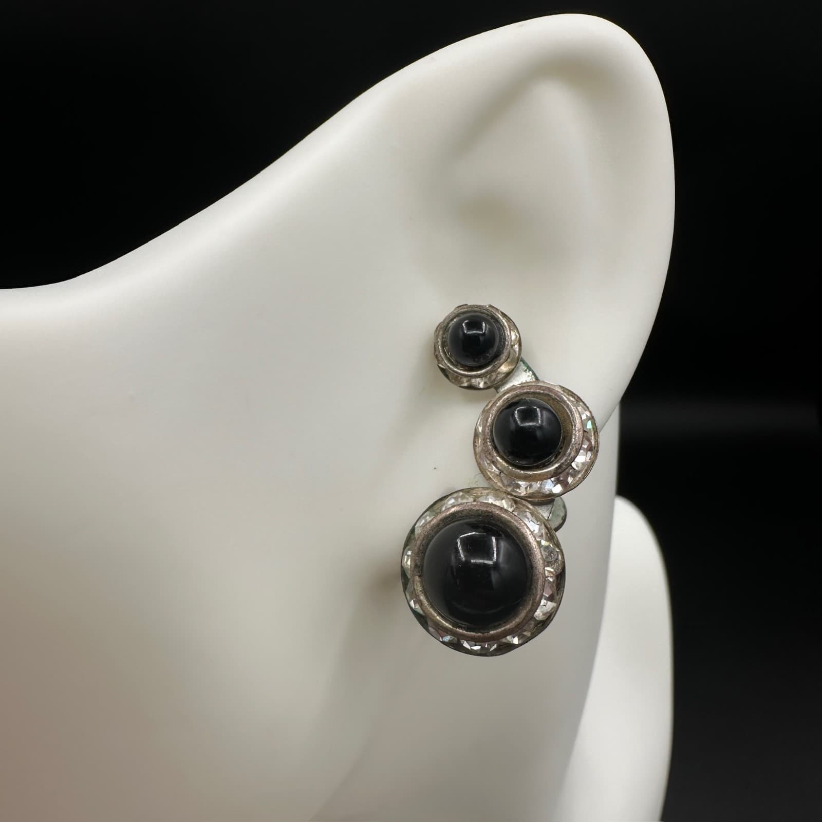 Vintage Rhinestone Crystal Silver Black Onyx Clip-On Stud Earrings 1.25'' Y2K - Thumbnail 2