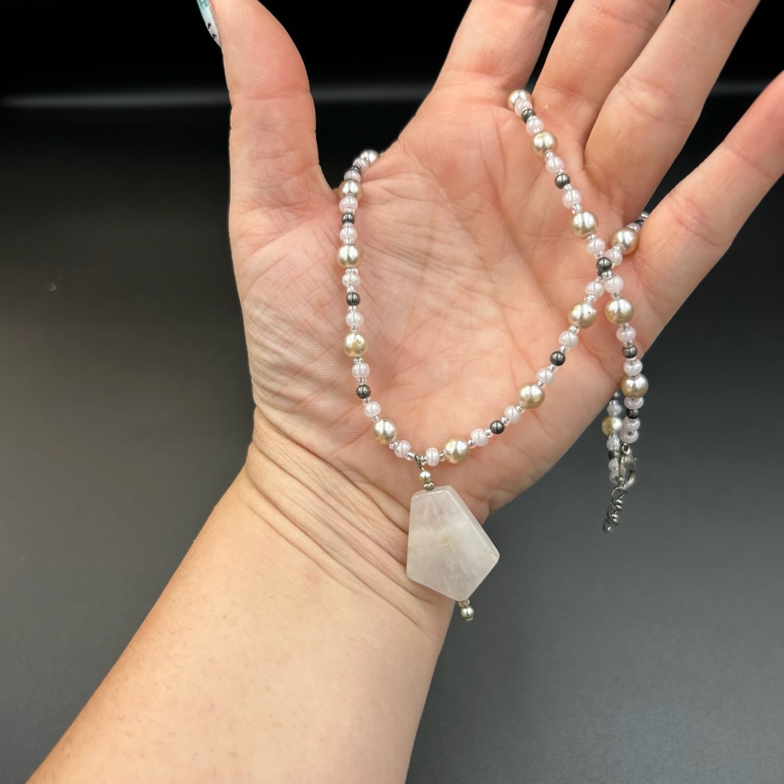 Vintage Moonstone and Pearl Beaded Necklace w/ Crystal Accents 20" Y2K 90s 2000s - Thumbnail 2