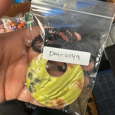 Vintage Modern Mother of Pearl Shell Statement Necklace Coastal Boho Circle - Thumbnail 6